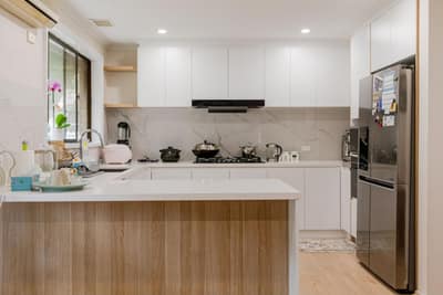 Completed HiCabinet kitchen project including partial flooring in Wantirna South, Melbourne